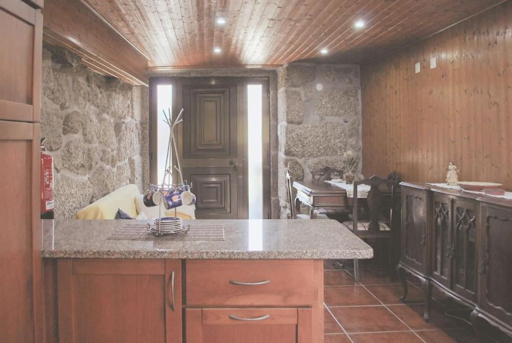 Retiro De Varzeas . Casa De Turismo Rural Вієйра-ду-Міню Екстер'єр фото